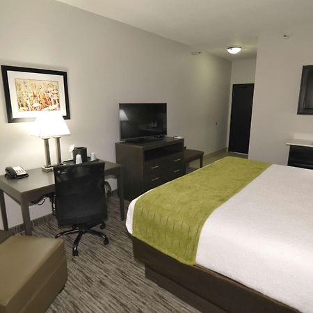 Best Western Plus Liberal Hotel & Suites Экстерьер фото